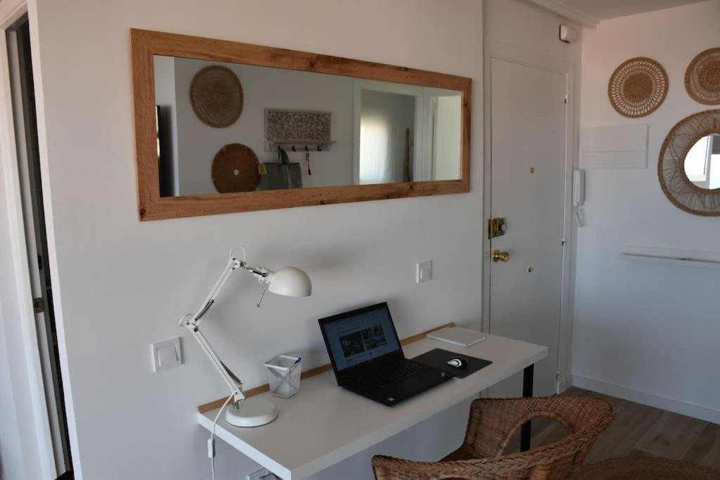 Precioso Apto Miami Primera Linia Playa Cala De Las Sirenas, Con Wifi Y Netflix, Adecuado Para Teletrabajar Miami Playa Luaran gambar